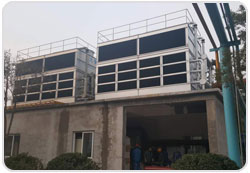 學校籃球館地板什么牌子好