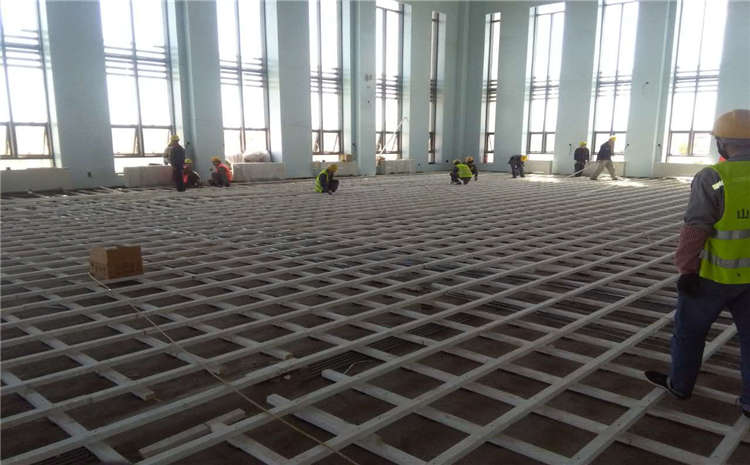 五角楓木地板籃球場生產廠家