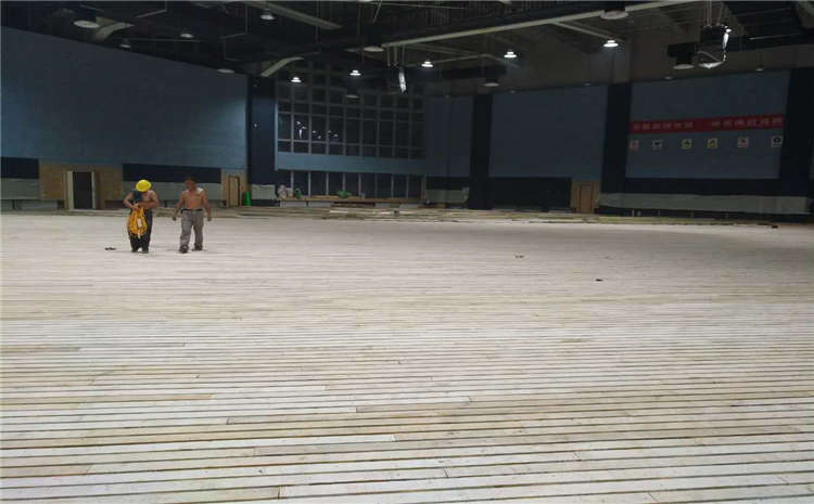 指接板木地板籃球館每平米價格