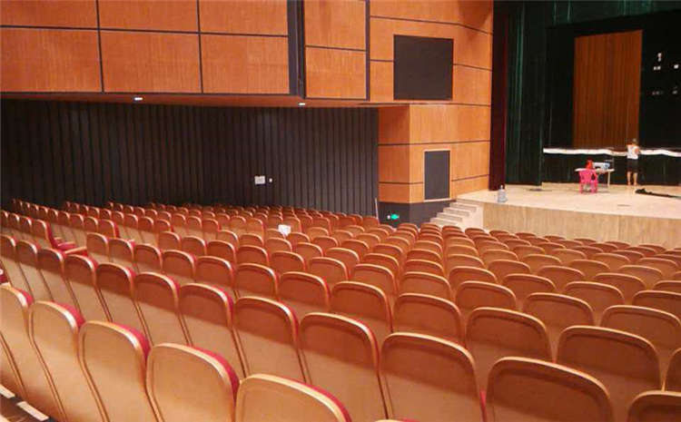 硬木企口籃球場地木地板圖片及價格