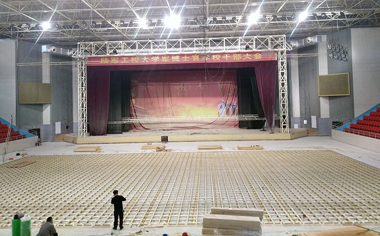 楓樺木體育館實木地板市場價格表