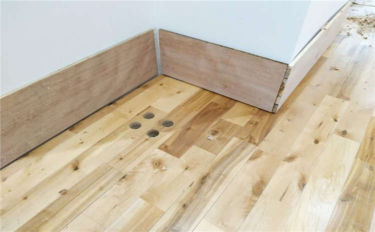 硬木企口體育館木地板價格是多少錢？